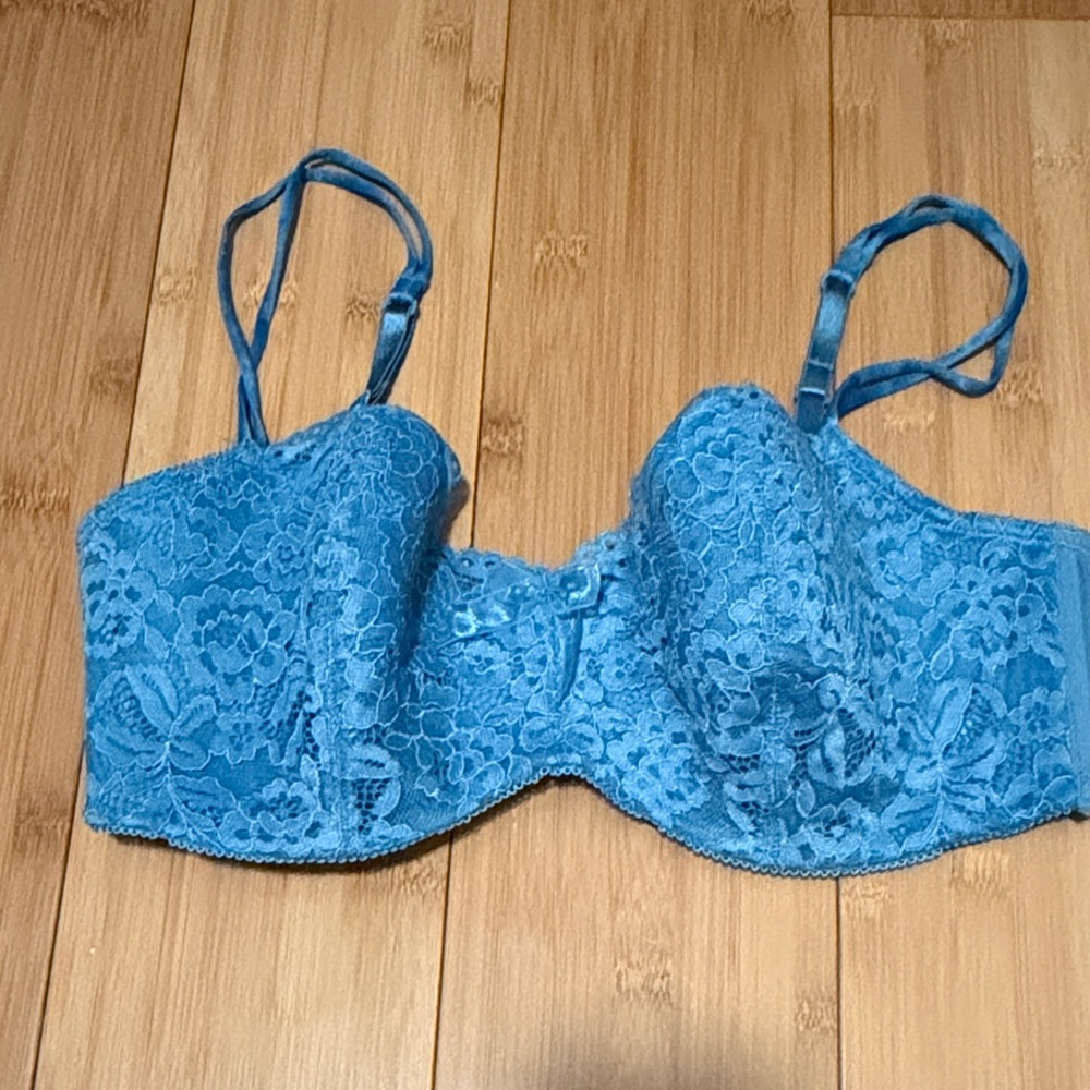 b. tempt’d Caio Bella Blue Lace Underwire Bra